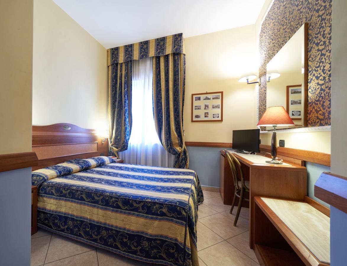 Hotel Ristorante La Piana Telese Eksteriør billede