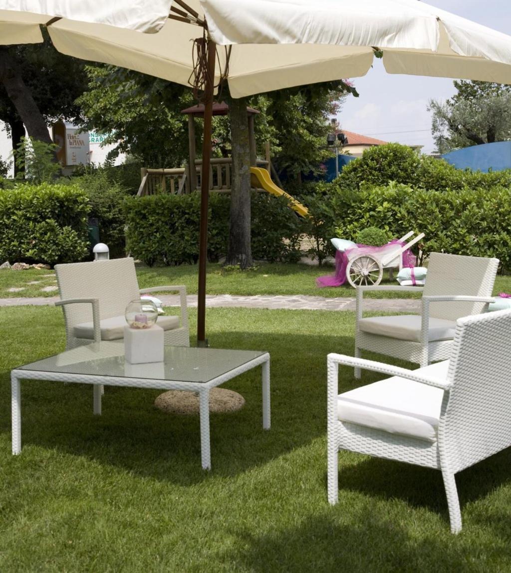 Hotel Ristorante La Piana Telese Eksteriør billede